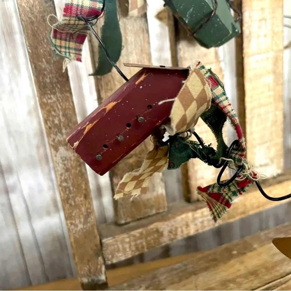 Hand Crafted primitive rusty